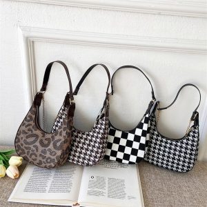New Korean Version Houndstooth Grid Red Contrast Retro Chessboard Grid Staff Armpit Crescent Pouch Hand Shoulder Bag for Women