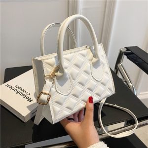 Women's Crossbody Bag Retro Texture Bag New Trendy Fashion One-shoulder Small Square Bag Simple Personality Hand Messenger Bag