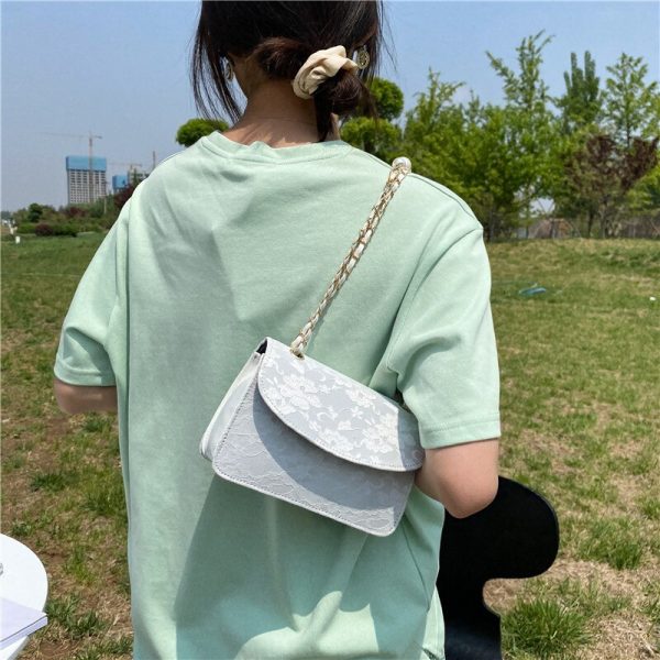 Women's Shoulder Bag Pearl Chain Small Square Bag New Messenger Bag Trendy Fashion Handbag Velvet Casual Simplal Crossbody Bags - Image 3